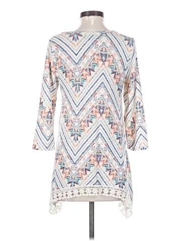 Absolutely Famous 3/4 Sleeve Blouse (view 2)