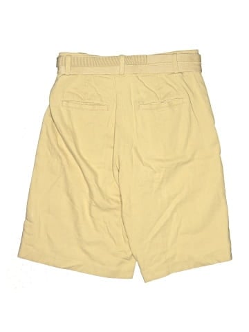 Vince. Khaki Shorts (view 2)