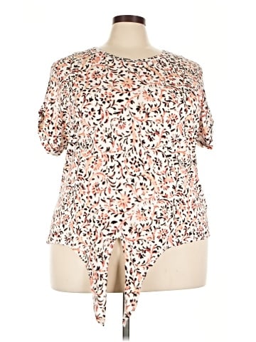 Skye's The Limit Short Sleeve T-Shirt (view 1)