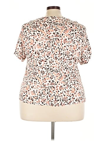 Skye's The Limit Short Sleeve T-Shirt (view 2)