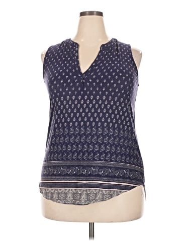 Olive and Oak Sleeveless Blouse (view 1)