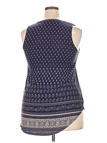 Olive and Oak Sleeveless Blouse (view 2)