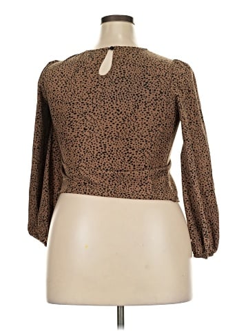Unbranded 3/4 Sleeve Top (view 2)