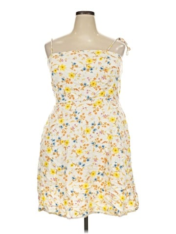 Old Navy Cocktail Dress (view 1)