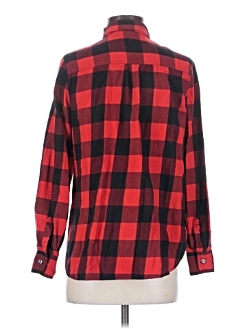 Old Navy Long Sleeve Button-Down Shirt (view 2)