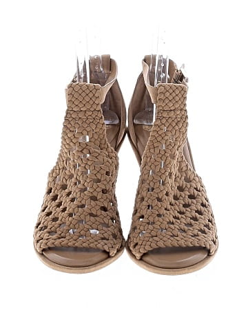 Vince Camuto Sandals (view 2)