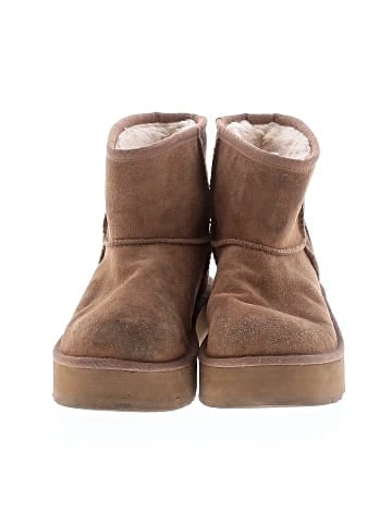 Ugg Ankle Boots (view 2)