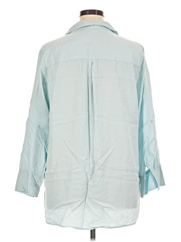 Velvet Heart 3/4 Sleeve Button-Down Shirt (view 2)