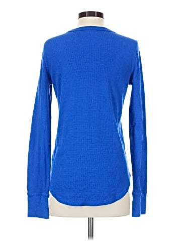 Gap Long Sleeve T-Shirt (view 2)