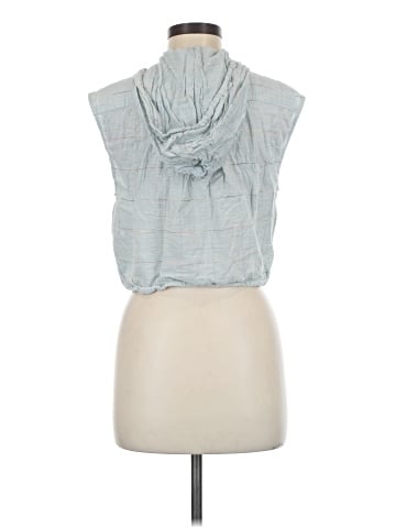 BDG Sleeveless Button-Down Shirt (view 2)