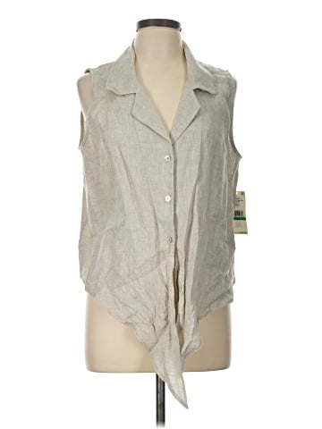 Karen Kane Sleeveless Button-Down Shirt (view 1)