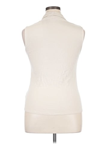 Grace Sleeveless Top (view 2)