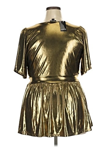 Torrid Short Sleeve Top (view 2)