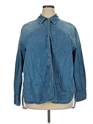 Lane Bryant Long Sleeve Button-Down Shirt (view 1)