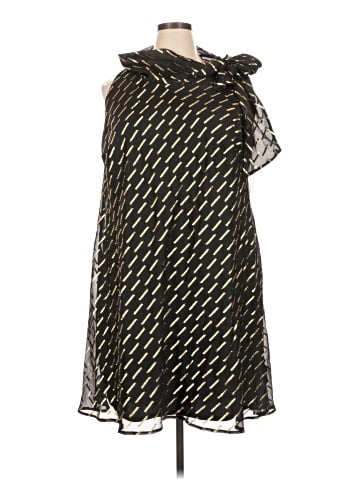 Signature by Robbie Bee Casual Dress (view 1)