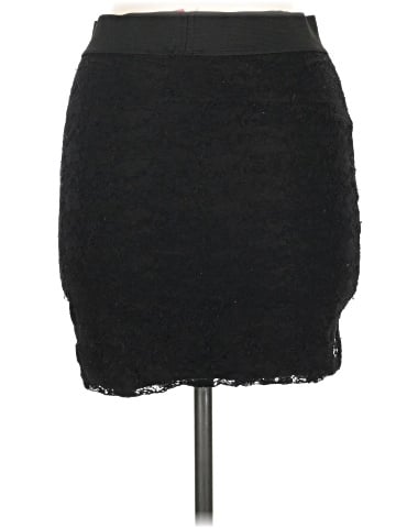 No Boundaries Casual Skirt (view 2)