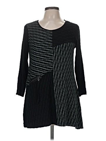 Ali Miles 3/4 Sleeve Top (view 1)