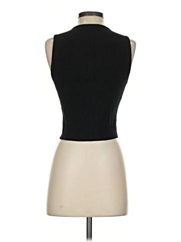 Le Lis Sleeveless Blouse (view 2)