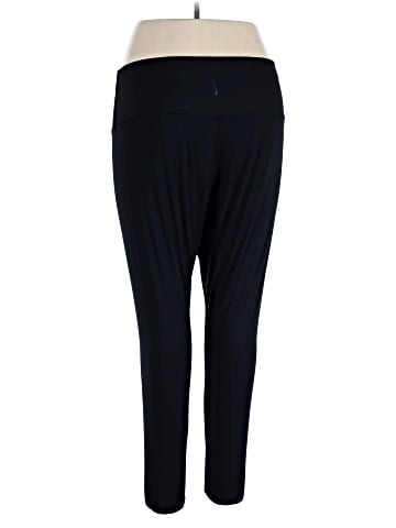 Nike Active Pants (view 2)