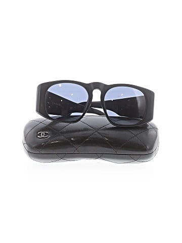 Chanel Sunglasses (view 2)