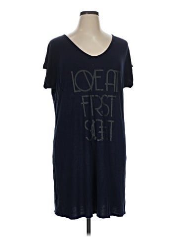 Free Kisses Casual Dress (view 1)