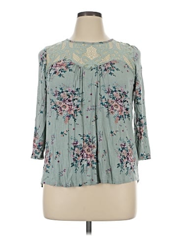 Rewind 3/4 Sleeve Blouse (view 1)
