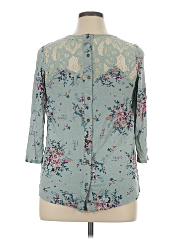 Rewind 3/4 Sleeve Blouse (view 2)