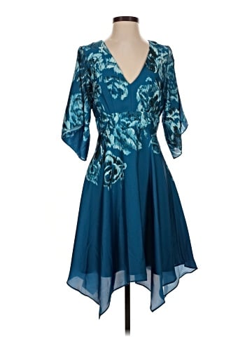 White House Black Market Cocktail Dress (view 1)