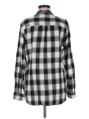 Gap Outlet Long Sleeve Button-Down Shirt (view 2)