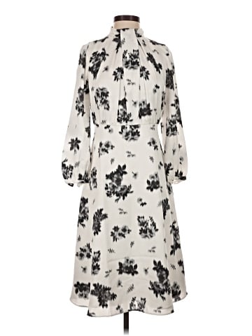 Ann Taylor Casual Dress (view 1)