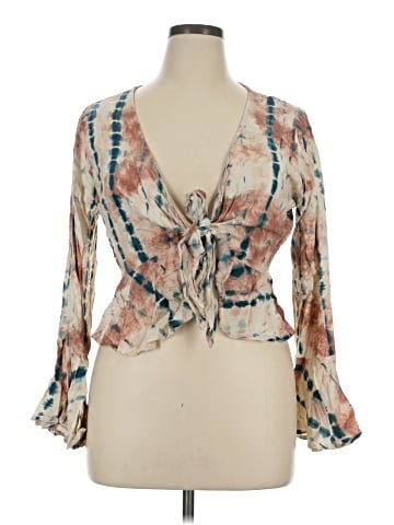 Venus 3/4 Sleeve Blouse (view 1)