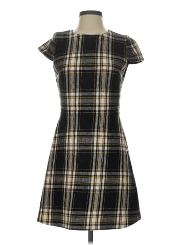 Alice + Olivia Casual Dress (view 1)