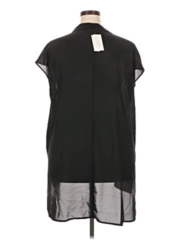 ELOQUII Short Sleeve Blouse (view 2)