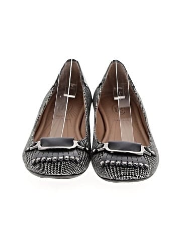 Circa Joan & David Wedges (view 2)