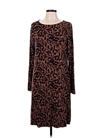 Old Navy Casual Dress (view 1)