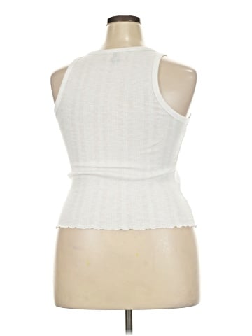 Universal Thread Tank Top (view 2)
