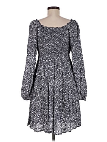 Old Navy Casual Dress (view 2)