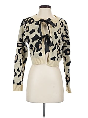 Le Lis Cardigan (view 1)
