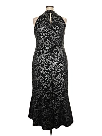 En Focus Cocktail Dress (view 2)