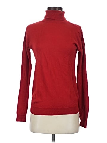 Uniqlo Turtleneck Sweater (view 1)