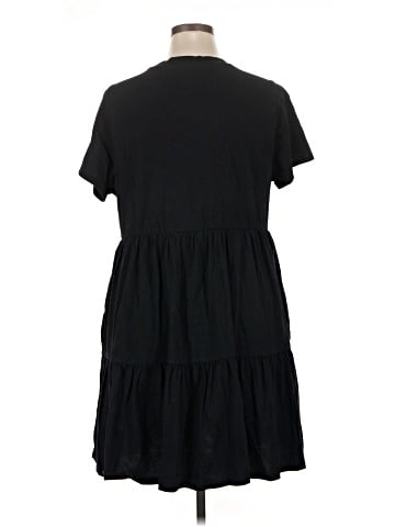 Old Navy Casual Dress (view 2)