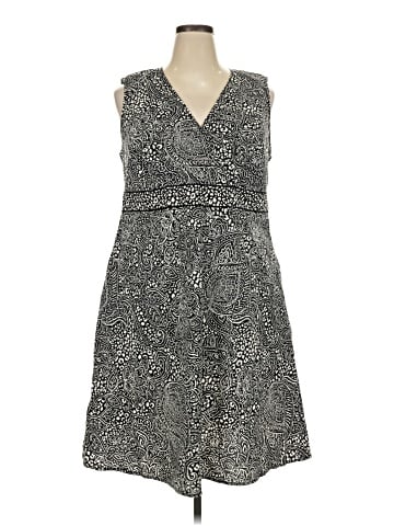 Croft & Barrow Cocktail Dress (view 1)