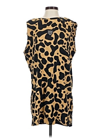 Lita By Ciara Sleeveless T-Shirt (view 1)