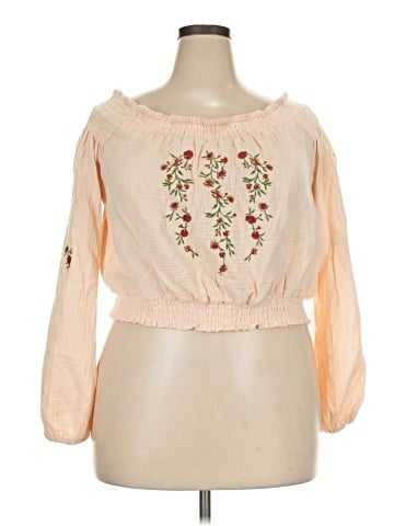Shyanne 3/4 Sleeve Blouse (view 1)