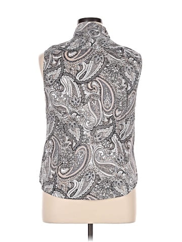 212 Collection Sleeveless Button-Down Shirt (view 2)