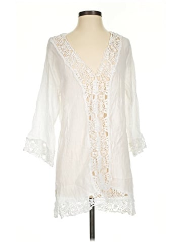 La Blanca 3/4 Sleeve Blouse (view 1)