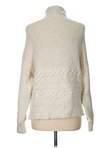 Bisou Bisou Pullover Sweater (view 2)