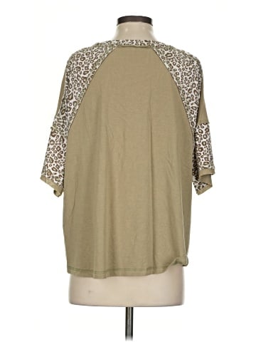 Easel Short Sleeve Top (view 2)