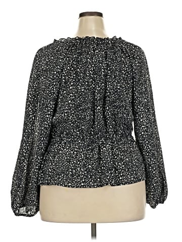 Universal Thread 3/4 Sleeve Blouse (view 2)