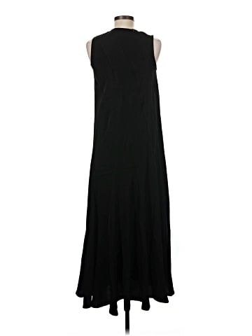 Portrait Casual Dress (view 2)